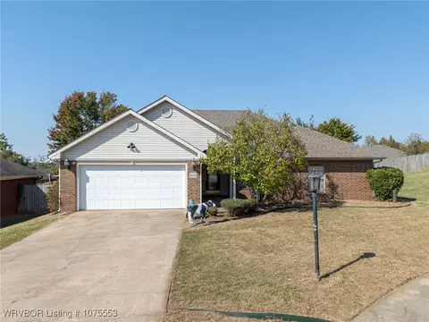 2717 Northridge Cir, Van Buren, AR 72956