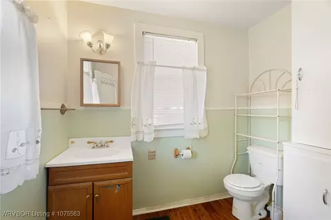 Bath - 1209 39th St, Fort Smith, AR 72904 photo 4 of 4