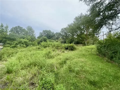 806 Willow Ln, Fort Smith, AR 72916 photo 1