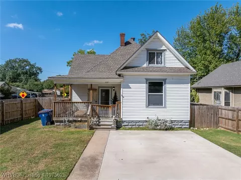 601 N 34th St, Fort Smith, AR 72903