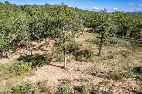 1135 Bewley Rd, Cedarville, AR 72932