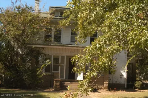 201 Beech St, Spiro, OK 74959