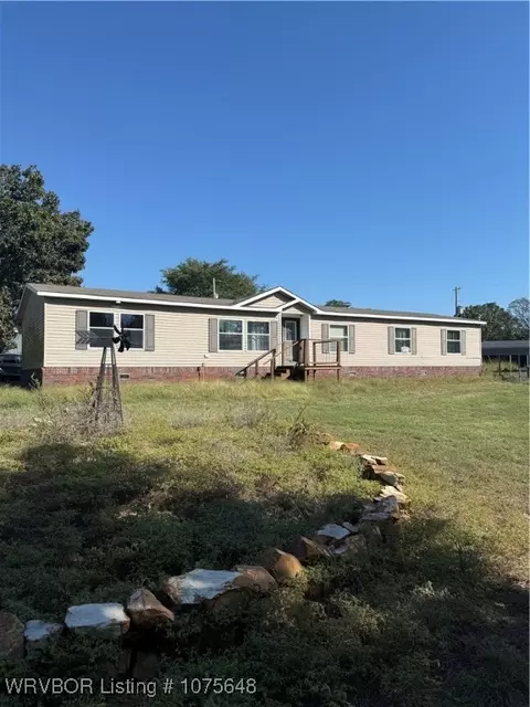 16050 95th St, Webbers Falls, OK 74470