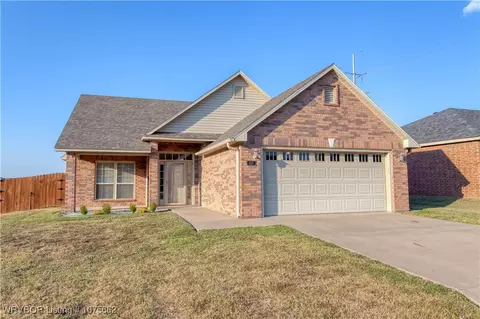 8217 Huntington Way, Fort Smith, AR 72903 photo 2