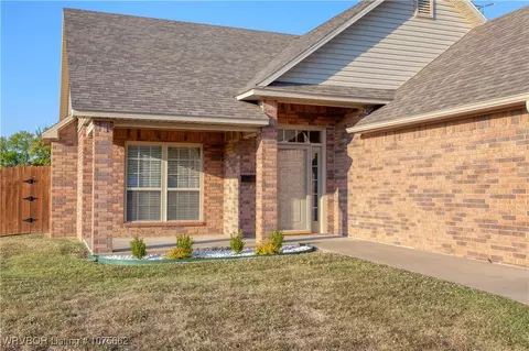 8217 Huntington Way, Fort Smith, AR 72903 photo 4