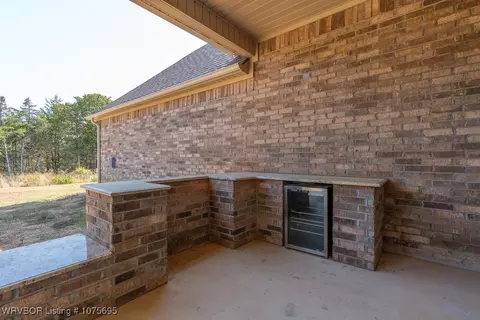7900 Shaver Rd, Lavaca, AR 72941 photo 8