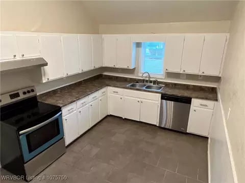 4520 Spradling Ave, Fort Smith, AR 72904 photo 9