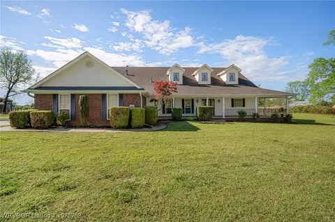 4201 Highway 64, Alma, AR 72921
