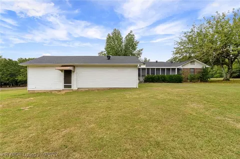 Exterior - 2109 Highway 255, Lavaca, AR 72941 photo 6 of 8