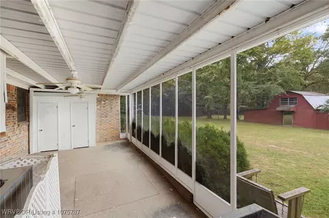 Exterior - 2109 Highway 255, Lavaca, AR 72941 photo 3 of 8