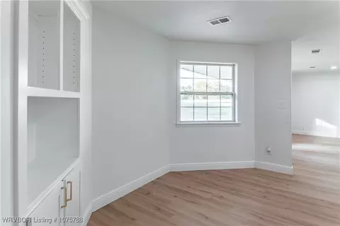 Living - 2027 Glen W, Fort Smith, AR 72916 photo 5 of 6