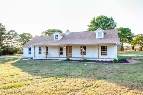 Exterior - 2027 Glen W, Fort Smith, AR 72916 photo 1 of 4