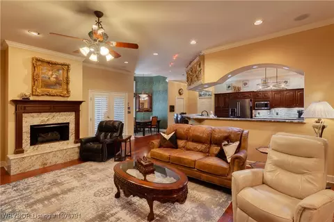 Living - 4924 Oak Hollow Ln, Fort Smith, AR 72903 photo 1 of 1