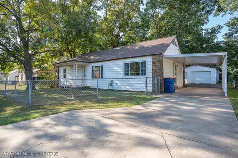 Exterior - 3618 Wilma Ave, Fort Smith, AR 72904 photo 3 of 9