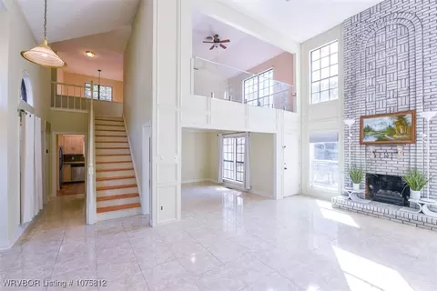 Living - 3104 Canongate, Fort Smith, AR 72908 photo 3 of 6