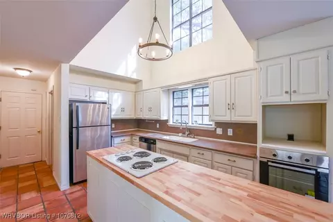 Kitchen - 3104 Canongate, Fort Smith, AR 72908 photo 1 of 3