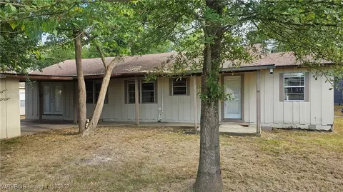 Other - 907 Maple Ave, Mena, AR 71953 photo 4 of 9
