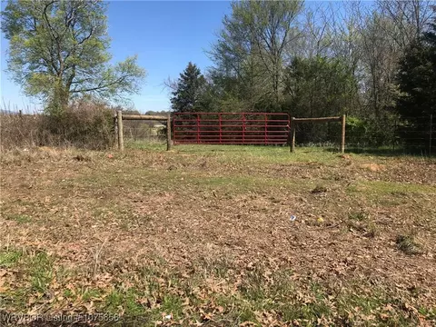 1 Us 270, Heavener, OK 74937