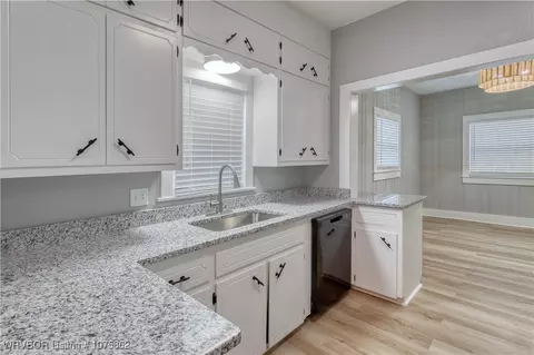 1020 38th St, Fort Smith, AR 72904 photo 10