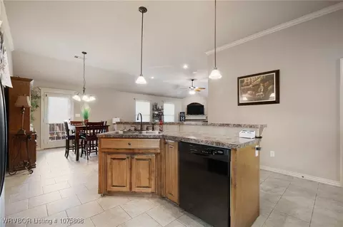 313 Skagway Ln, Barling, AR 72923 photo 12