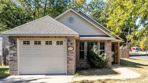 1011 Walnut St, Sallisaw, OK 74955