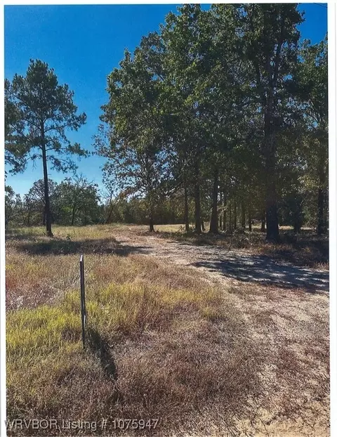 5506 Wildwood Rd, Van Buren, AR 72956
