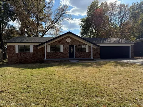 4618 S Q St, Fort Smith, AR 72903 photo 2