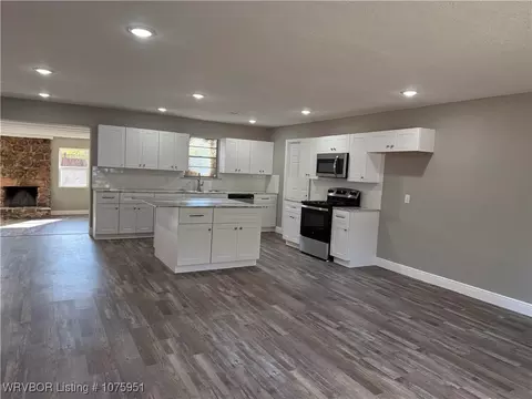 4618 S Q St, Fort Smith, AR 72903 photo 8
