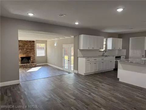 4618 S Q St, Fort Smith, AR 72903 photo 11