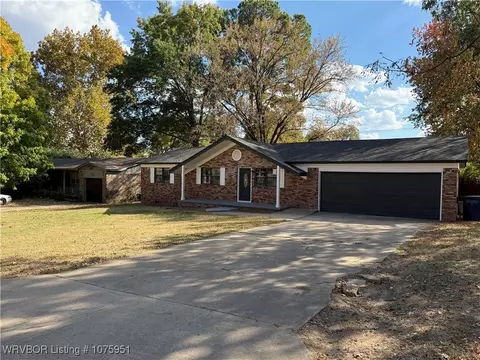 4618 S Q St, Fort Smith, AR 72903 photo 4