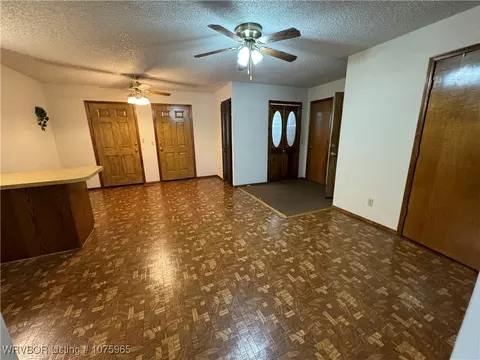 Living - 1500 Highway 45, Fort Smith, AR 72916 photo 3 of 3