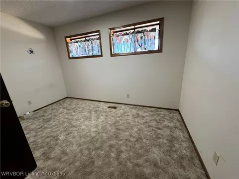 Bedroom - 1500 Highway 45, Fort Smith, AR 72916 photo 2 of 3