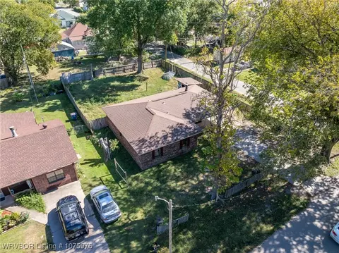 View/Area - 3204 27th St, Fort Smith, AR 72904 photo 1 of 5