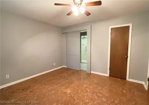Bedroom - 6400 Ellsworth Rd, Fort Smith, AR 72903 photo 2 of 5
