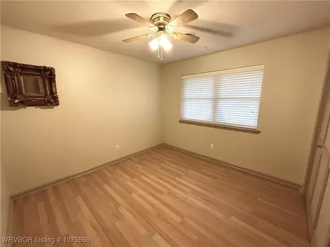 Bedroom - 6400 Ellsworth Rd, Fort Smith, AR 72903 photo 3 of 5