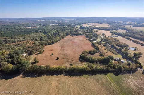 6100 Bermuda Grass Loop, Hackett, AR 72937 photo 9