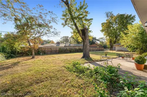 Exterior - 2905 S 36th St, Fort Smith, AR 72903 photo 6 of 10