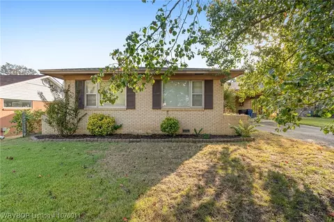 Exterior - 2905 S 36th St, Fort Smith, AR 72903 photo 10 of 10