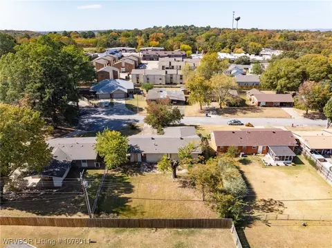 View/Area - 2905 S 36th St, Fort Smith, AR 72903 photo 4 of 6