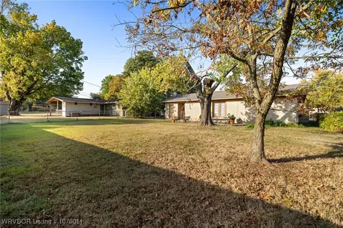 Exterior - 2905 S 36th St, Fort Smith, AR 72903 photo 5 of 10