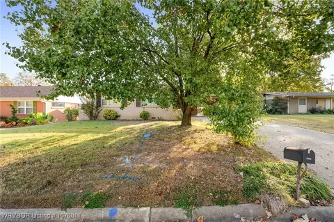 Exterior - 2905 S 36th St, Fort Smith, AR 72903 photo 7 of 10