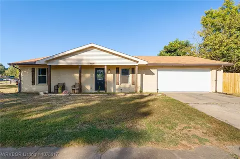 8500 S 35th Ter, Fort Smith, AR 72908 photo 1