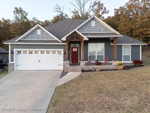 662 Live Oak Dr, Greenwood, AR 72936