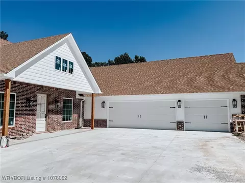 1414 Porter Pl, Alma, AR 72921