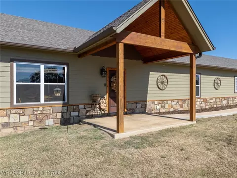 469725 E 1090 Rd, Muldrow, OK 74948 photo 6