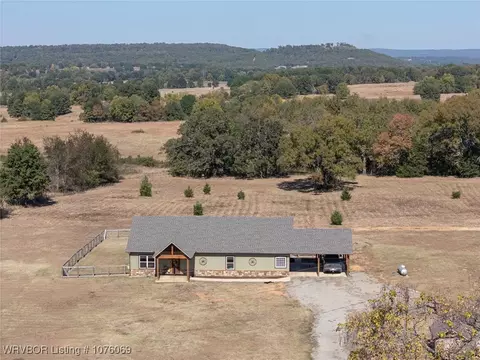 469725 E 1090 Rd, Muldrow, OK 74948 photo 3