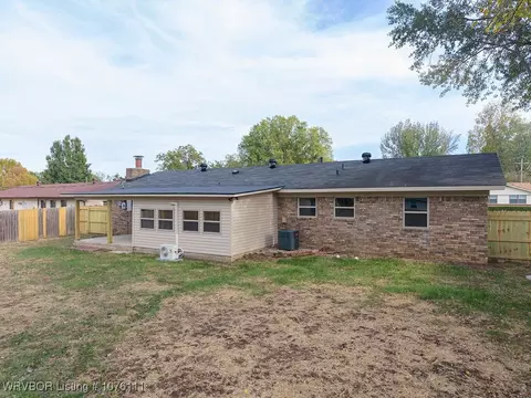 207 Baylor Cir, Fort Smith, AR 72908 photo 38
