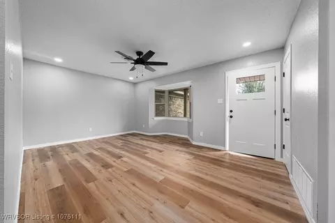 207 Baylor Cir, Fort Smith, AR 72908 photo 8