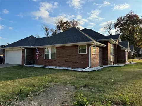 10001 Hanover Ct, Fort Smith, AR 72908 photo 3