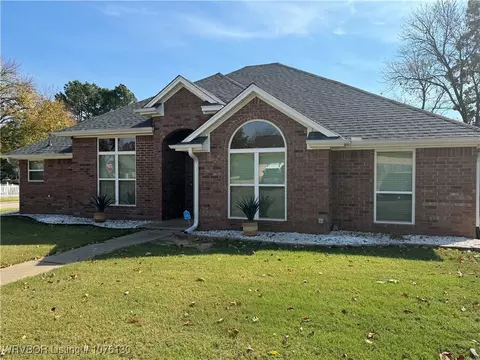 10001 Hanover Ct, Fort Smith, AR 72908 photo 2